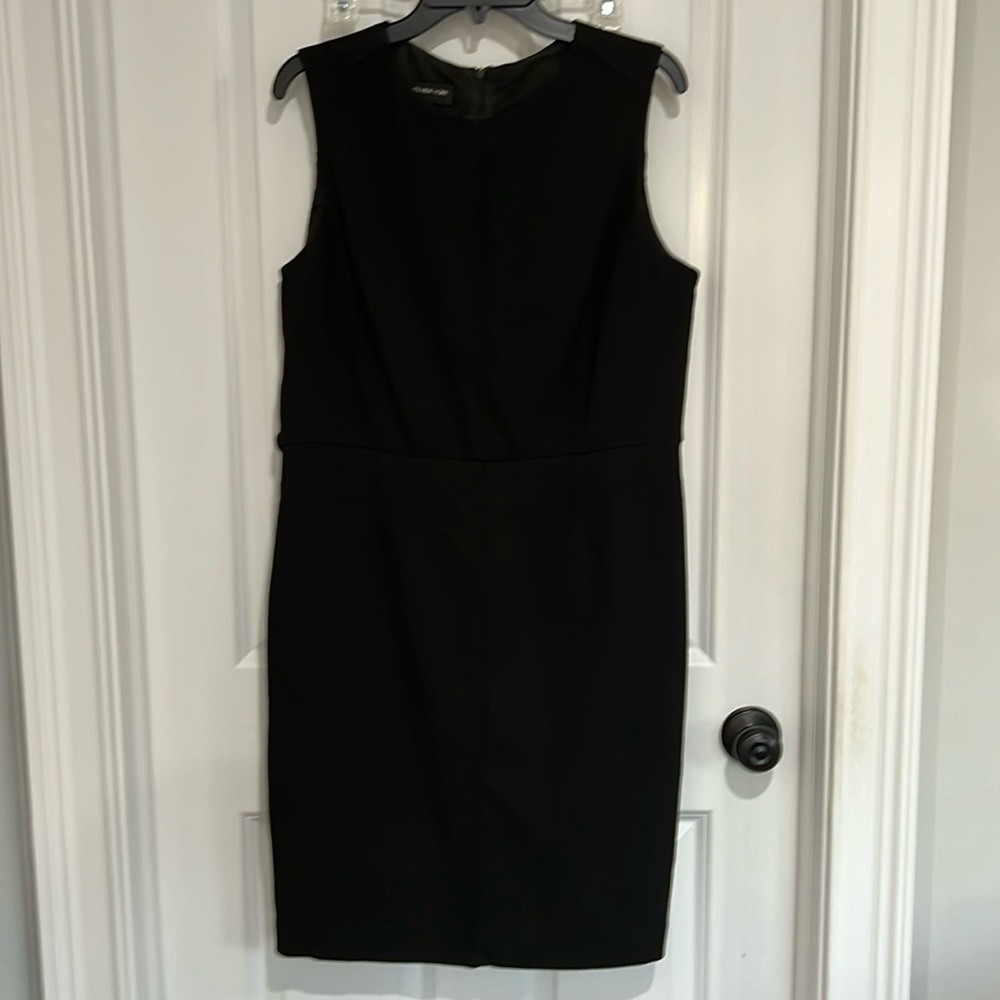 Sleeveless black dress